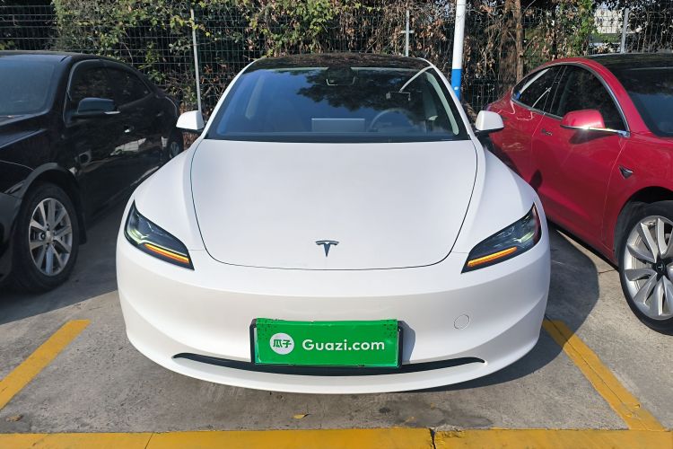 特斯拉 Model 3 2023款 后轮驱动版车身外观6001