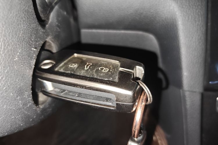 大众 高尔夫 2018款 230TSI 自动舒适型中控内饰11