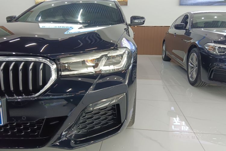 宝马5系 2022款 改款二 525Li M运动套装局部细节36