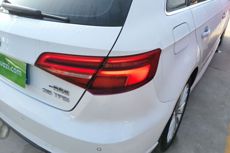 奥迪A3 2017款 Sportback 35 TFSI 时尚型车身外观6006
