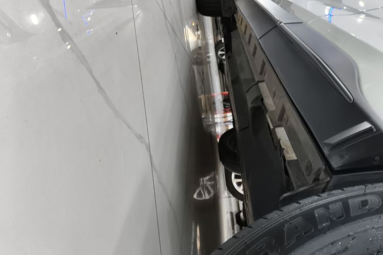 丰田 威兰达 2023款 2.0L CVT两驱领先版局部细节9002