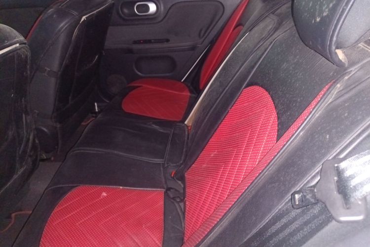 名爵3 2014款 1.5L AMT精英版中控内饰21