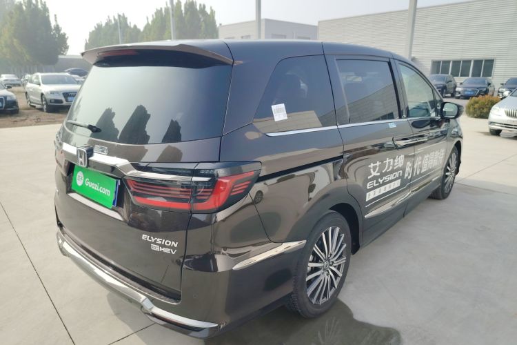 本田 艾力绅 2022款 2.0L e:HEV 至尊版车身外观6005