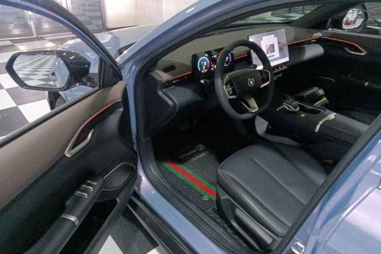 长安 逸动 2026款 第四代 1.5T 500Bar 悦享型中控内饰20