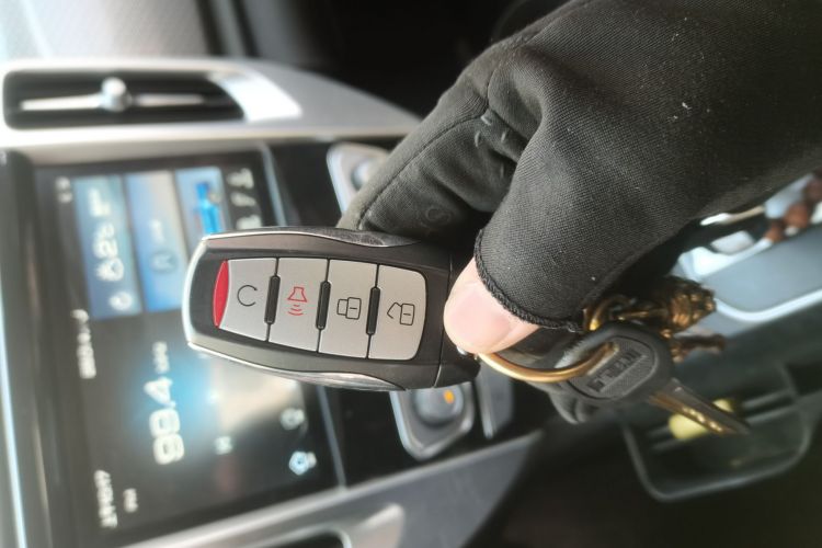 长城 炮 2019款 2.0T自动汽油四驱舒适版GW4C20B中控内饰11