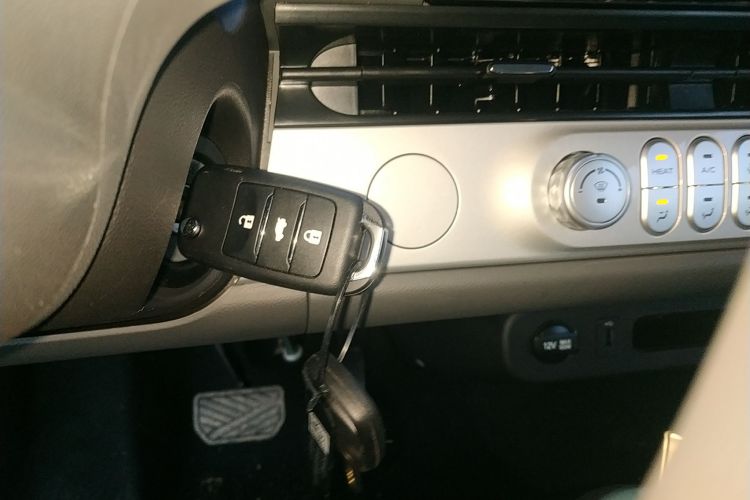 长安启源 长安Lumin 2024款 130km 清悦款中控内饰11