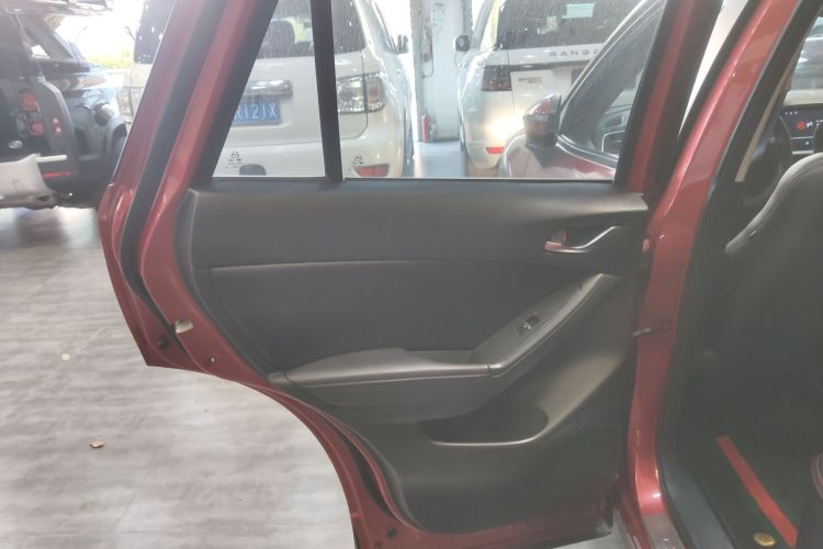 马自达CX-5 2015款 2.0L 自动两驱都市型中控内饰7008