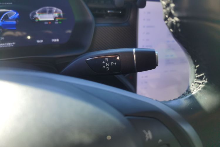 特斯拉 Model X 2019款 Performance 高性能版中控内饰18