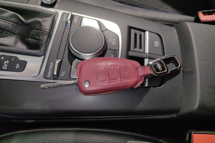 奥迪A3 2019款 Limousine 35 TFSI 时尚型 国V中控内饰7001