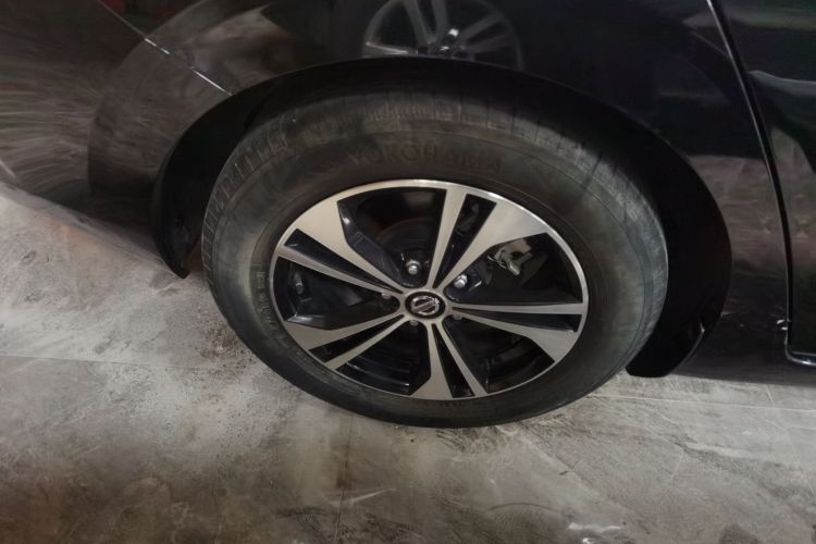 日产 轩逸 2022款 1.6L XL CVT悦享版车身外观6004