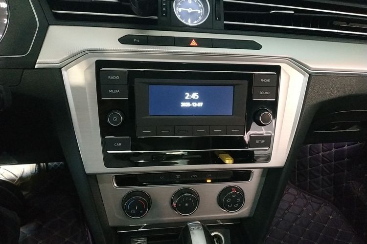 大众 迈腾 2019款 280TSI DSG 舒适型 国V局部细节16