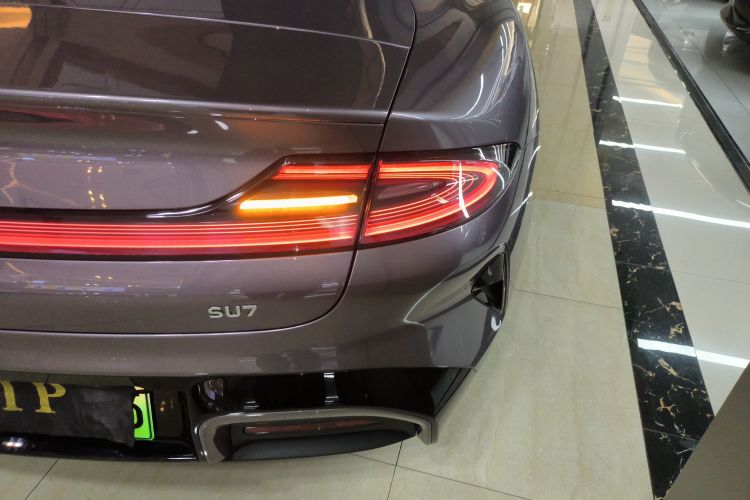 小米汽车 小米SU7 2024款 后驱超长续航高阶智驾Pro版车身外观6006