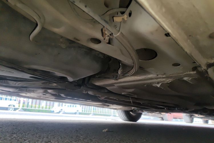 福特 福克斯 2013款 两厢经典 1.8L 自动基本型局部细节9002