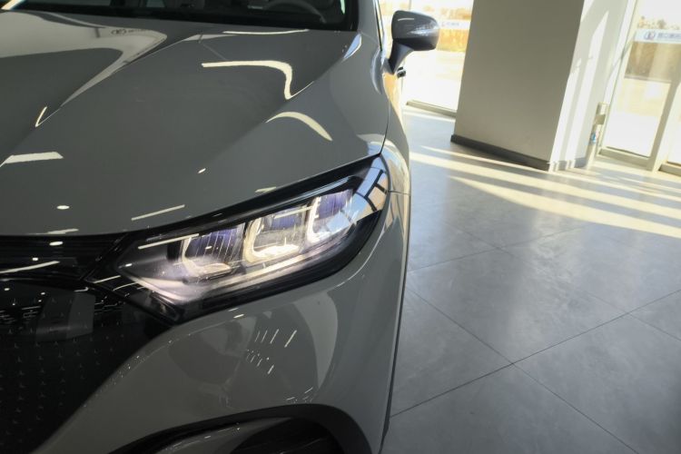 奔驰EQE SUV 2023款 350 4MATIC 先锋版局部细节36