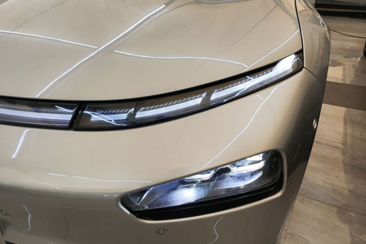 小鹏P7 2021款 480N局部细节36