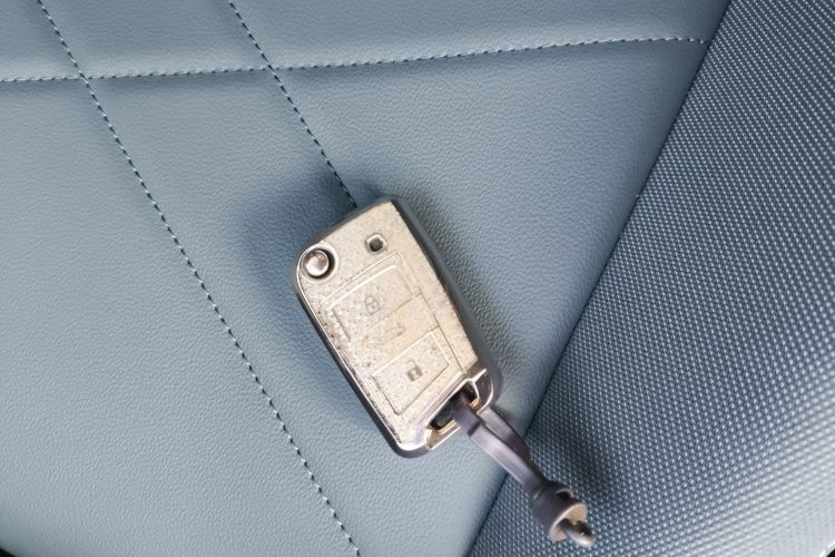 大众 朗逸 2023款 新锐 1.5L 自动新愿版中控内饰11