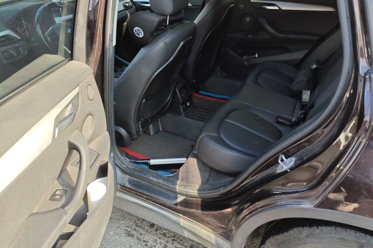 宝马X1 2018款 sDrive20Li 领先型中控内饰21