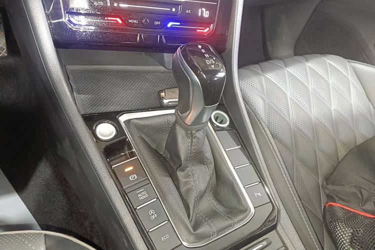 大众 速腾 2023款 280TSI DSG超越版中控内饰18