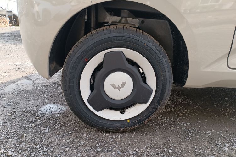 五菱汽车 宏光MINIEV 2024款 第三代 215km 青春版车身外观6008