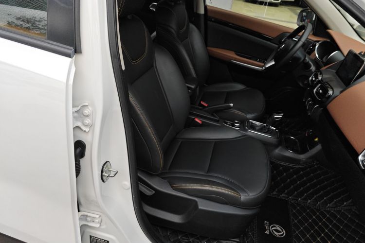 东风风神AX4 2017款 1.6L DCT潮尚型局部细节41