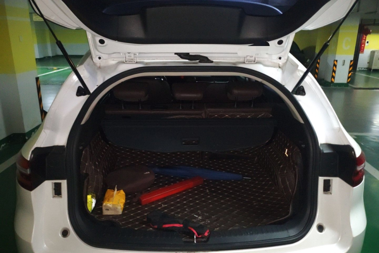 哈弗F7 2019款 2.0T 两驱i范 国V中控内饰23