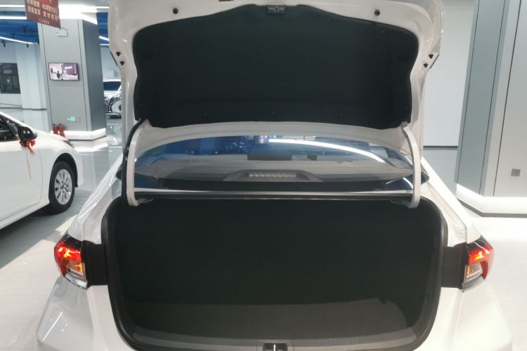 丰田 卡罗拉 2023款 1.2T 先锋版局部细节23