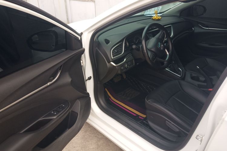 别克 英朗 2019款 18T 自动互联精英型 国V中控内饰20