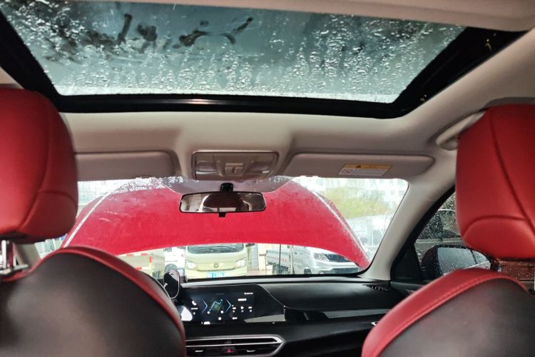 长安 逸动 2021款 PLUS 蓝鲸NE 1.4T GDI DCT尊贵型局部细节22