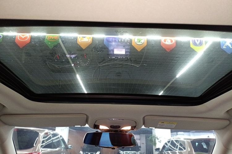 Jeep 自由光 2016款 2.0L 优越版局部细节22