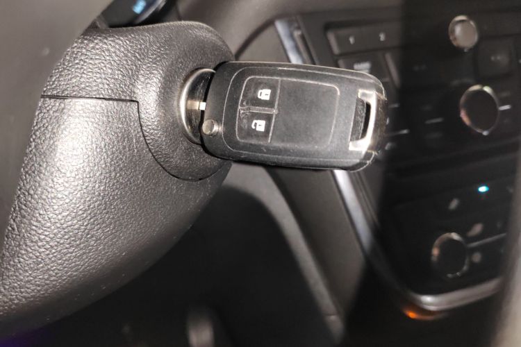 别克 昂科拉 2015款 1.4T 自动两驱都市精英型中控内饰7001