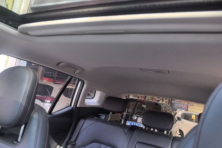 广汽传祺 传祺GS4 2021款 270T DCT优享版中控内饰22