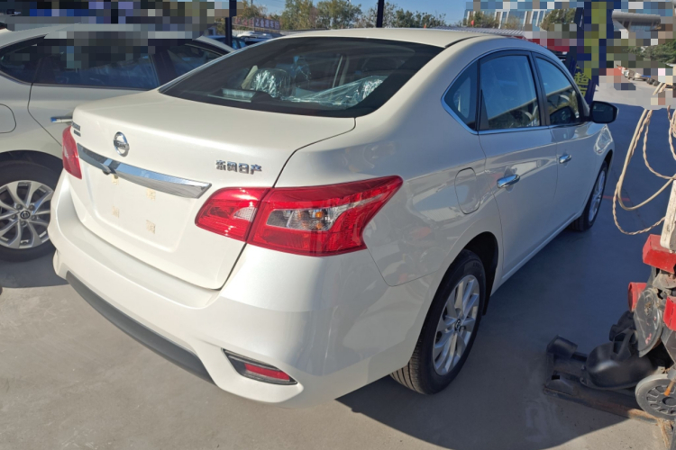 日产 轩逸 2024款 改款二 经典 1.6XL CVT豪华版车身外观6005