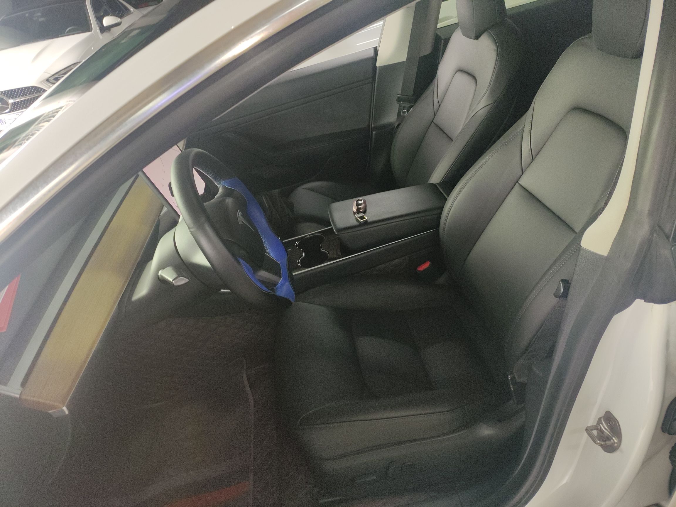 特斯拉 Model 3 2019款 标准续航后驱升级版