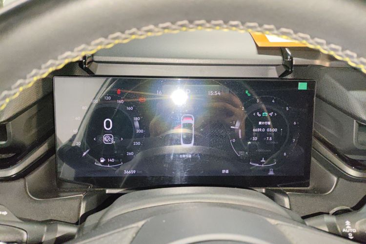 领克03 2023款 1.5TD DCT劲Pro中控内饰14