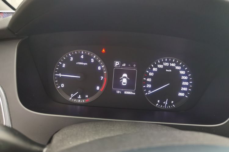 现代 索纳塔 2015款 1.6T GLS智能型局部细节14