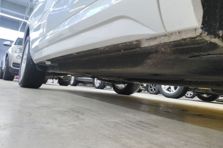 奥迪Q3 2017款 35 TFSI quattro 全时四驱风尚型局部细节9001