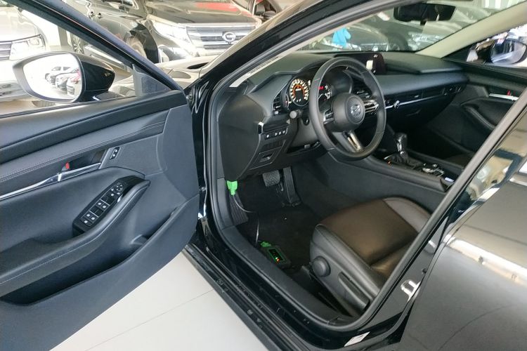 马自达3 昂克赛拉 2021款 2.0L 自动质雅版中控内饰7003