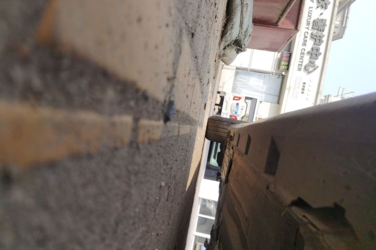 福特 福克斯 2018款 三厢经典 EcoBoost 125 自动超能风尚型智行版局部细节9001