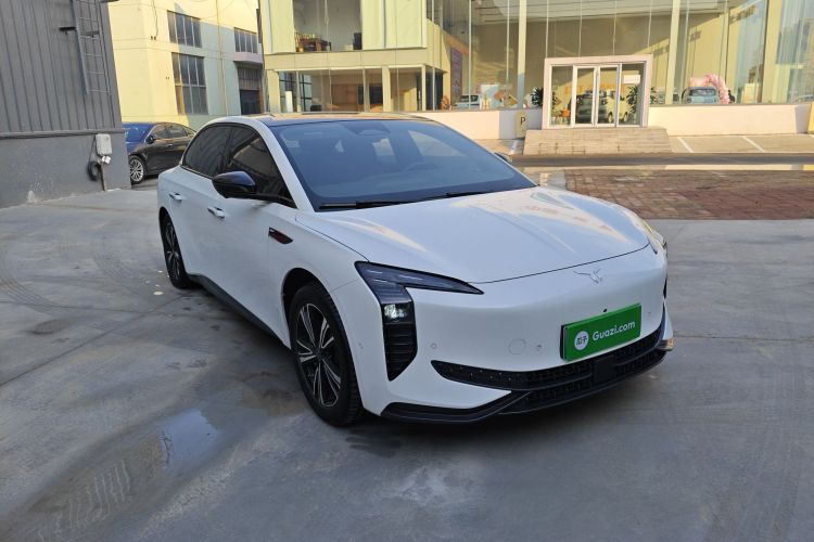 红旗EH7 2024款 690 Pro车身外观3