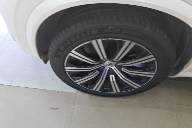 沃尔沃XC90 2020款 改款 T6 智逸豪华版 7座车身外观6003