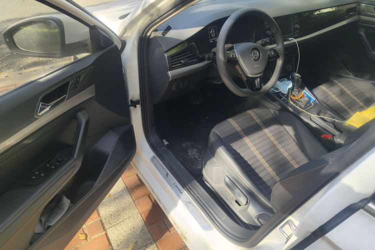 大众 朗逸 2018款 280TSI DSG舒适版 国V中控内饰20