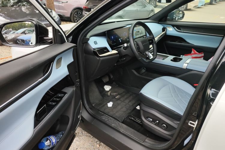 奇瑞新能源 奇瑞舒享家 2023款 512km Pro中控内饰7003