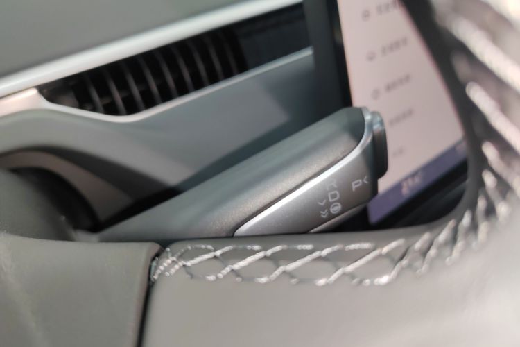 小鹏MONA M03 2025款 515 长续航 Plus局部细节18