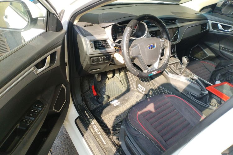 吉利汽车 帝豪GL 2018款 1.4T 手动精英智联型中控内饰7003