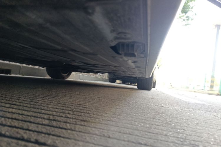 宝马3系 2016款 320Li 时尚型局部细节9004