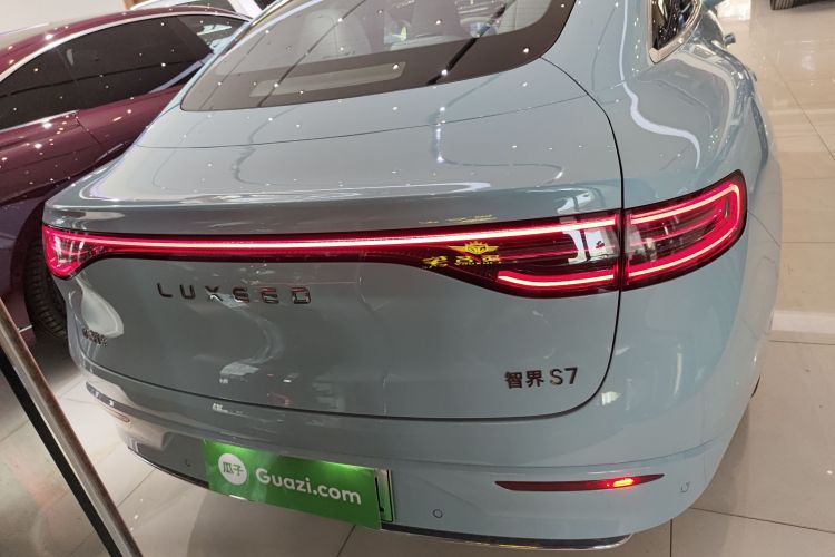 鸿蒙智行 智界S7 2024款 Pro 后驱长航版车身外观6004