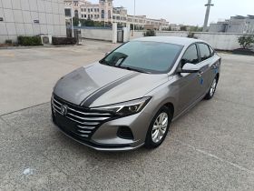 长安 逸动 2022款 PLUS 1.6L GDI CVT精英型