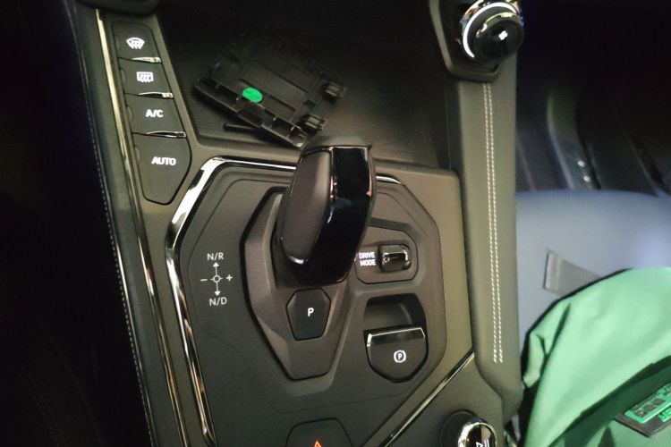 领克01 EM-P 2023款 1.5TD EM-P PM局部细节18