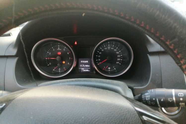 哈弗H6 2017款 蓝标 运动版 1.5T 手动两驱精英型中控内饰14