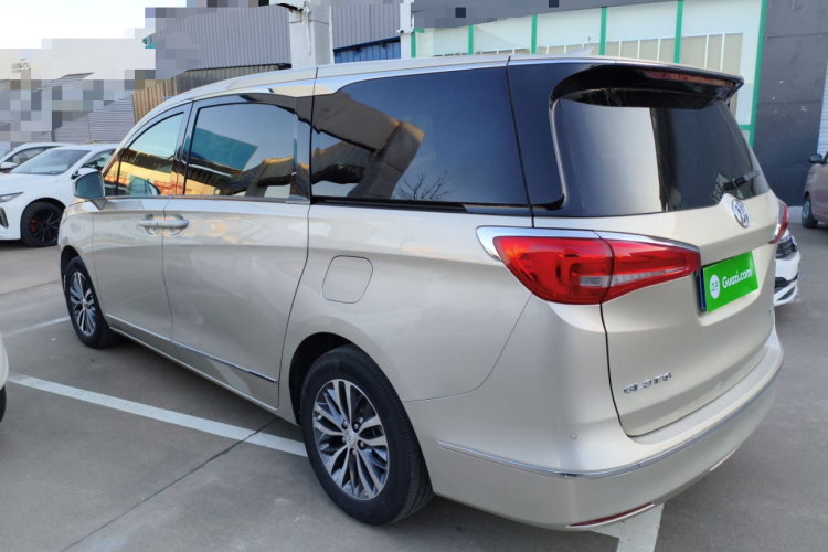 别克GL8 2017款 ES 28T 豪华型 国V车身外观4